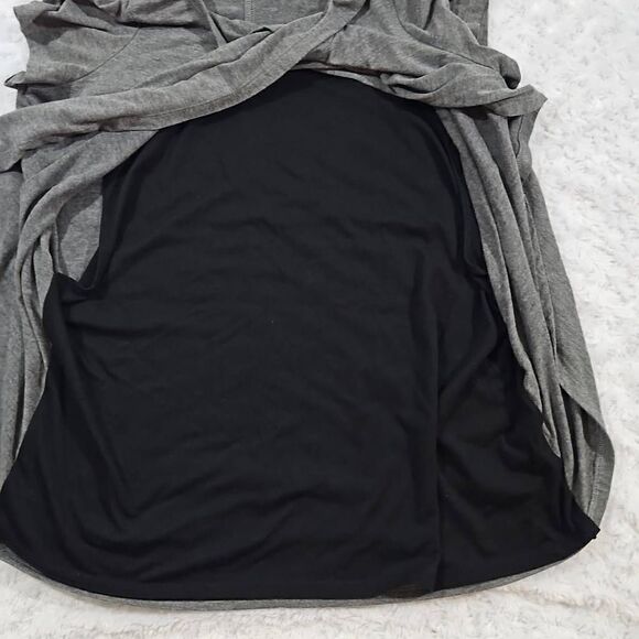 Motherhood Maternity Nursing Top Gray Black Womens Small - Picture 4 of 8